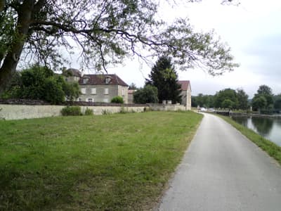 Houses & Canals