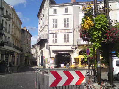 Agen Town